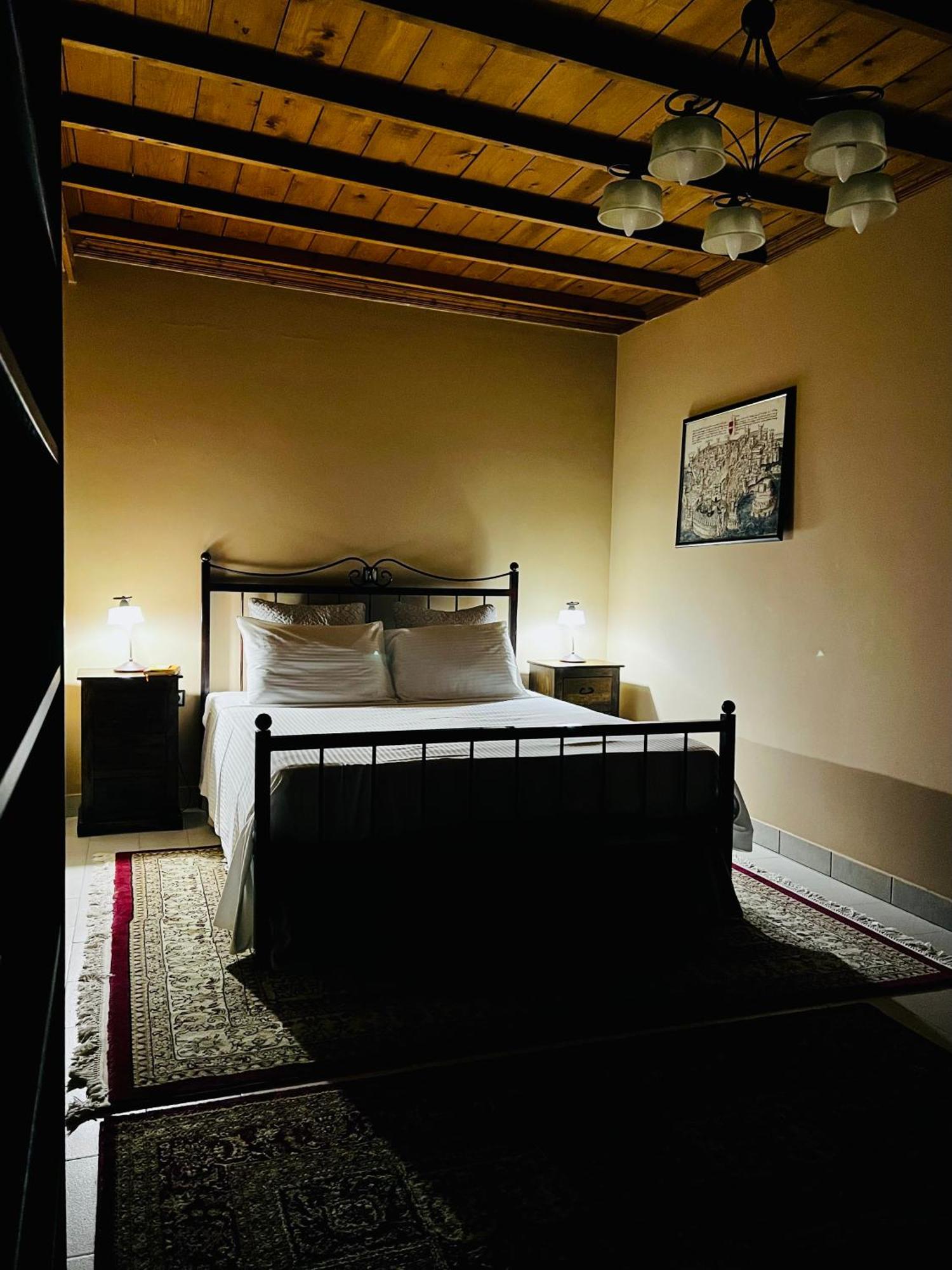 The Knight And The Pomegranate - Luxury Medieval Villa Rhodes City المظهر الخارجي الصورة
